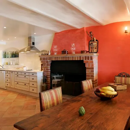 Lou Cade, Vue Imprenable Et Privee, Villa